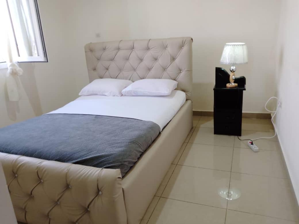 Residence Rosalie Yaounde Luaran gambar