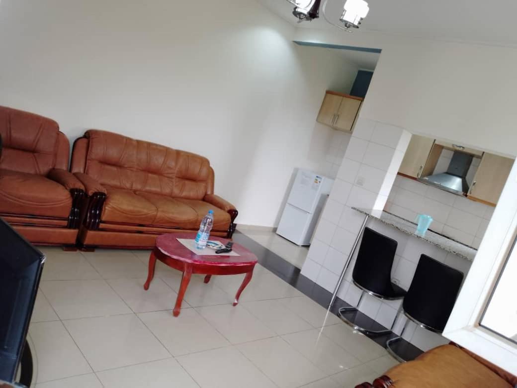 Residence Rosalie Yaounde Luaran gambar