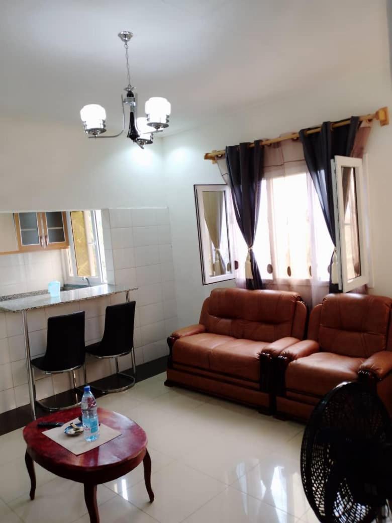 Residence Rosalie Yaounde Luaran gambar
