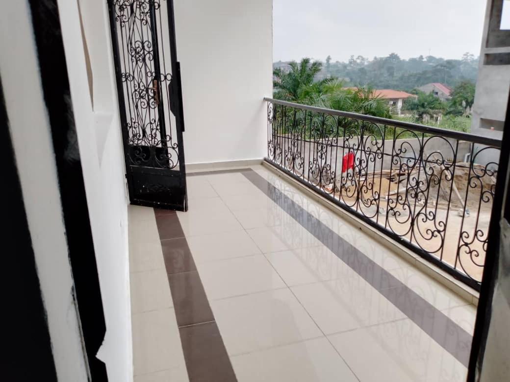 Residence Rosalie Yaounde Bilik gambar